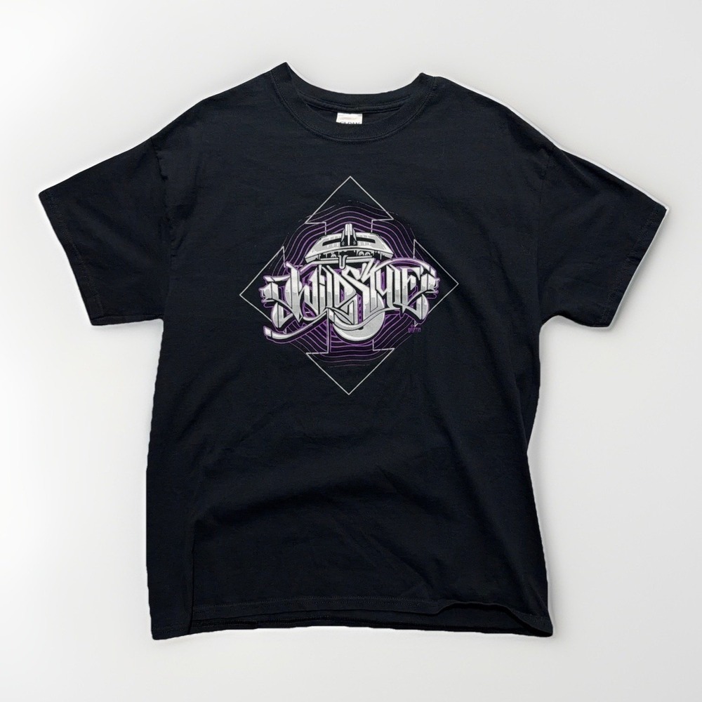 Vintage Unusual Suspects Griffin T-Shirt Y2K Black Tee Men's L Graffiti MMA Game